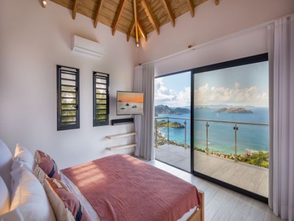 St. Barts Home 964372