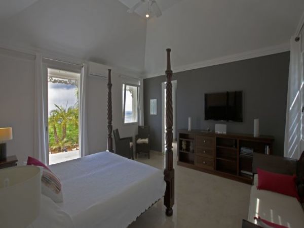 St. Barts Home 964373