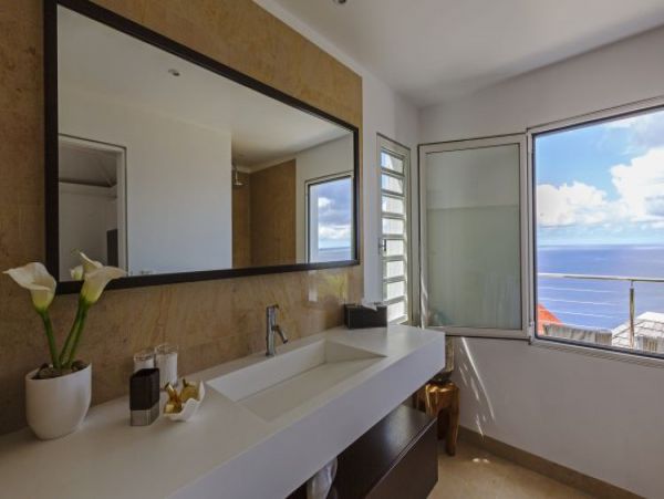 St. Barts Home 964373