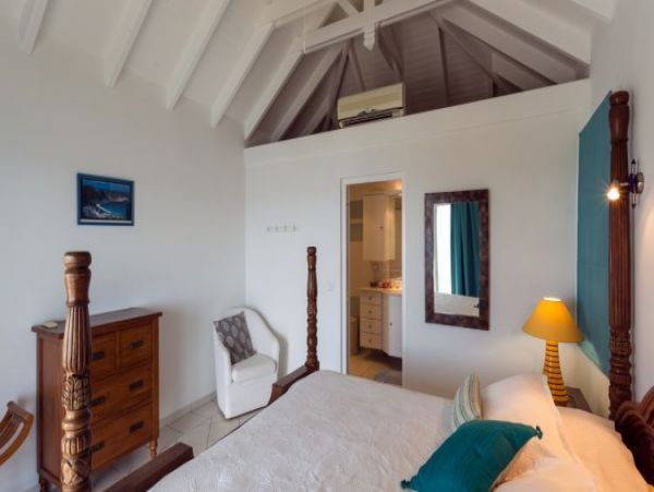 St. Barts Home 964374