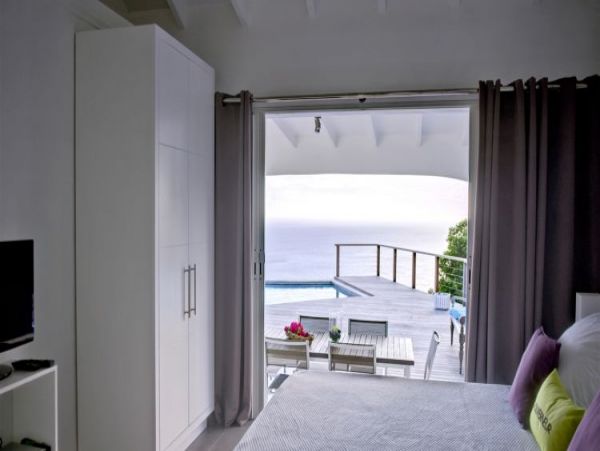 St. Barts Home 964375