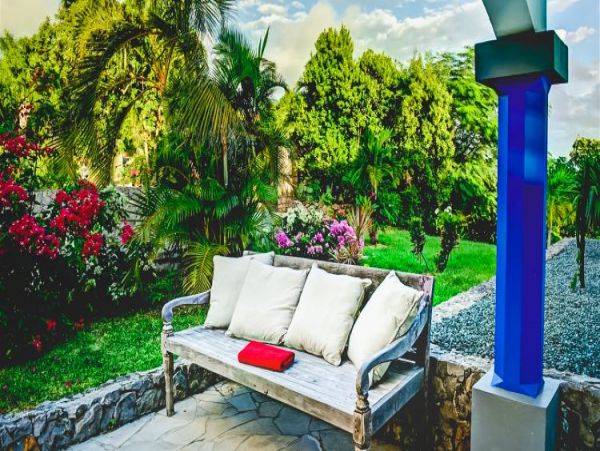 St. Barts Home 964375