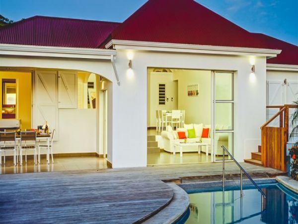 St. Barts Home 964375