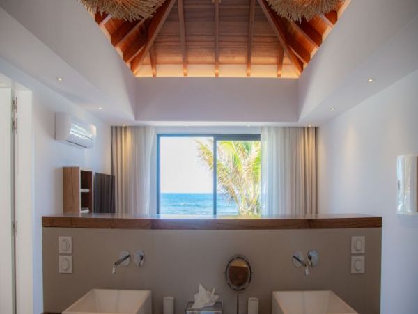St. Barts Home 964376