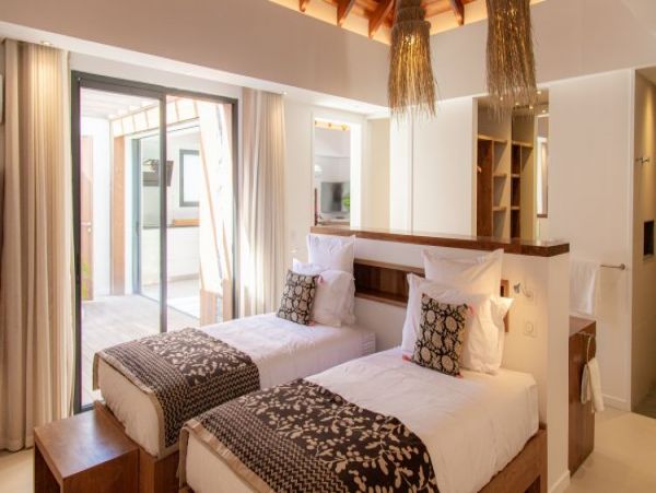St. Barts Home 964376