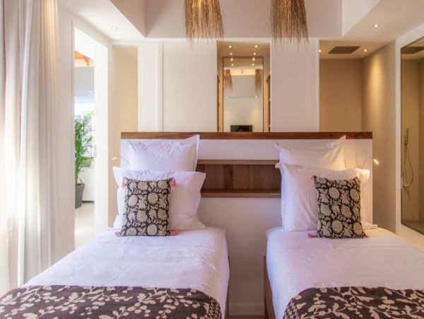 St. Barts Home 964376