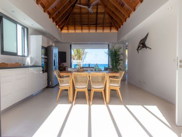 St. Barts Home 964376