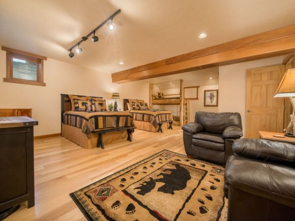 Jackson Hole Luxury 4 Bedroom Vacation Home Mountain Views