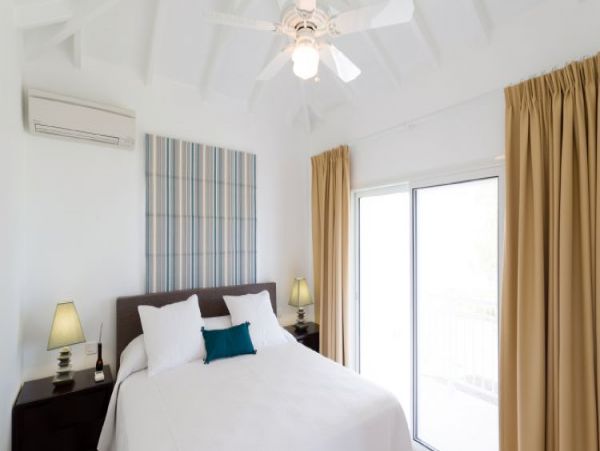 St. Barts Home 964379