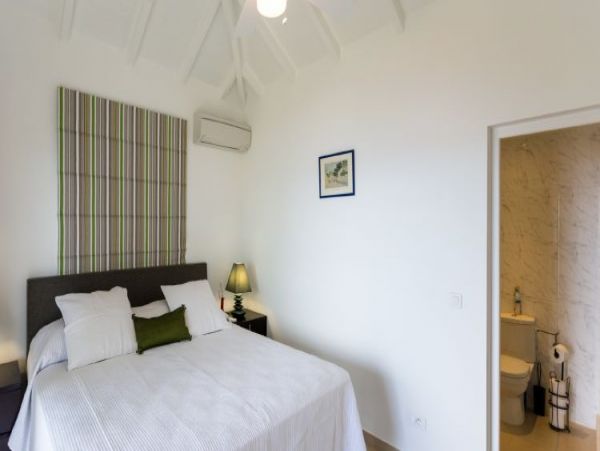 St. Barts Home 964379