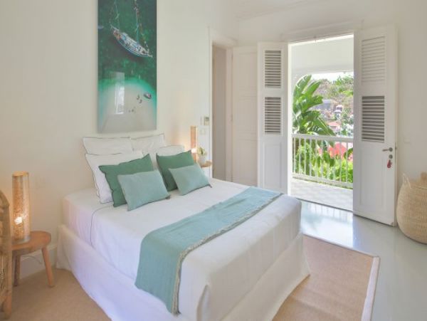 St. Barts Home 964380