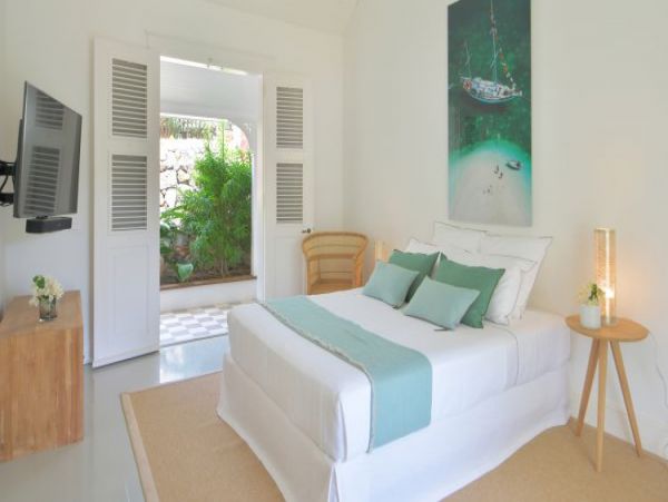 St. Barts Home 964380