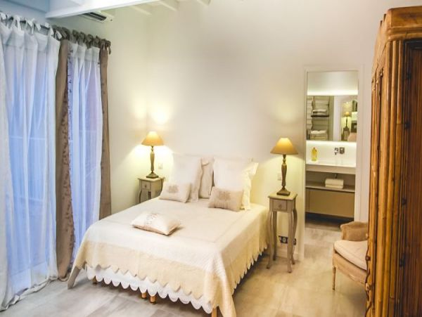 St. Barts Home 964382