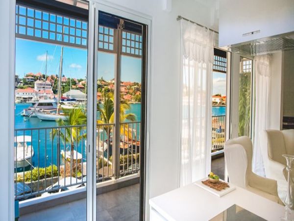 St. Barts Home 964382