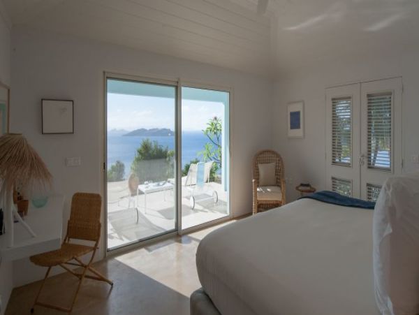 St. Barts Home 964383