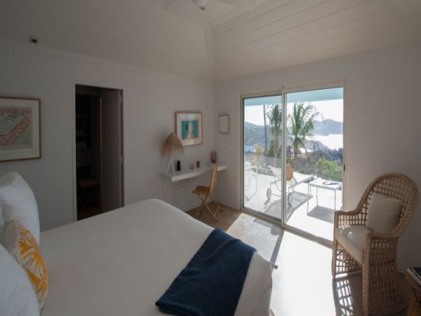 St. Barts Home 964383