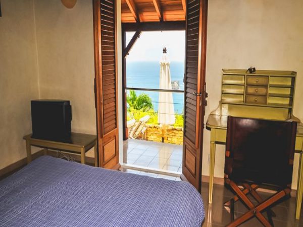St. Barts Home 964384