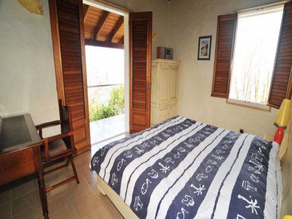 St. Barts Home 964384
