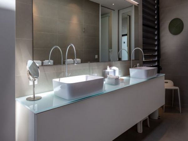 St. Barts Home 964385