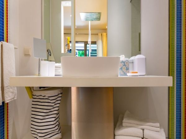 St. Barts Home 964385