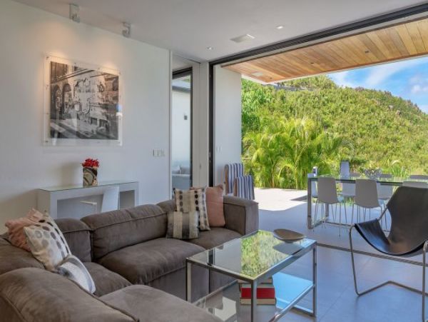 St. Barts Home 964385
