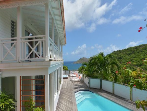 St. Barts Home 964386