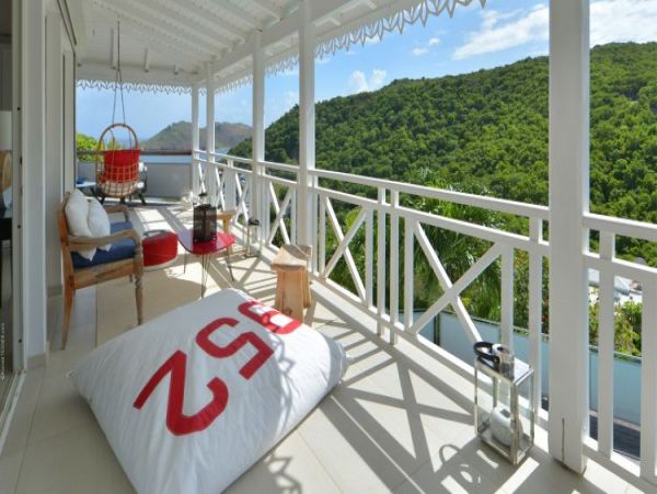 St. Barts Home 964386