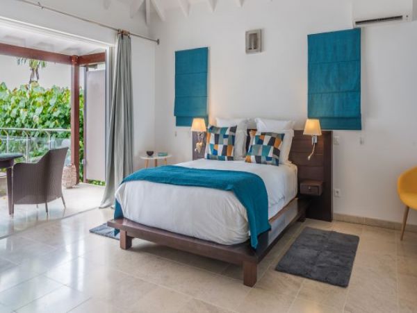 St. Barts Home 964387