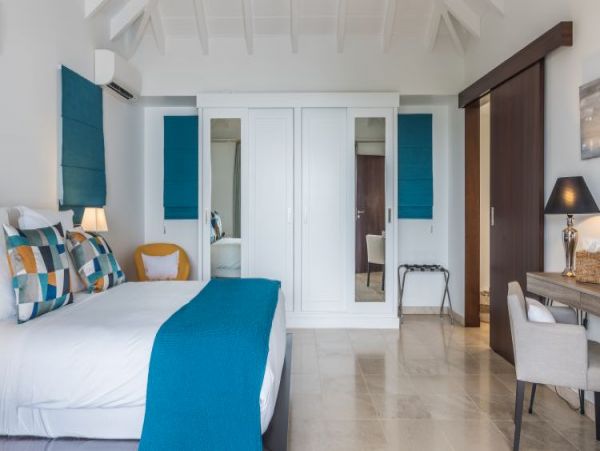 St. Barts Home 964387