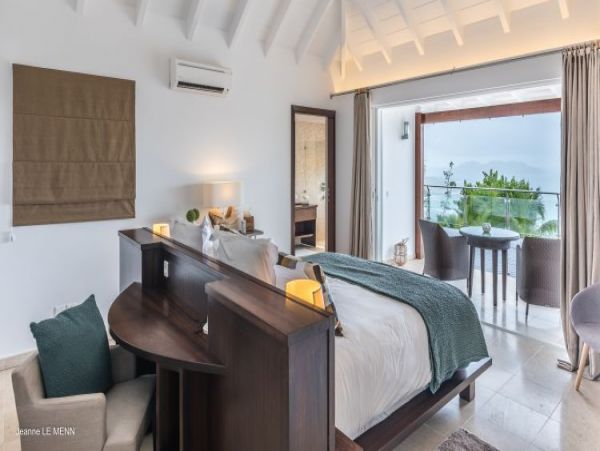 St. Barts Home 964387
