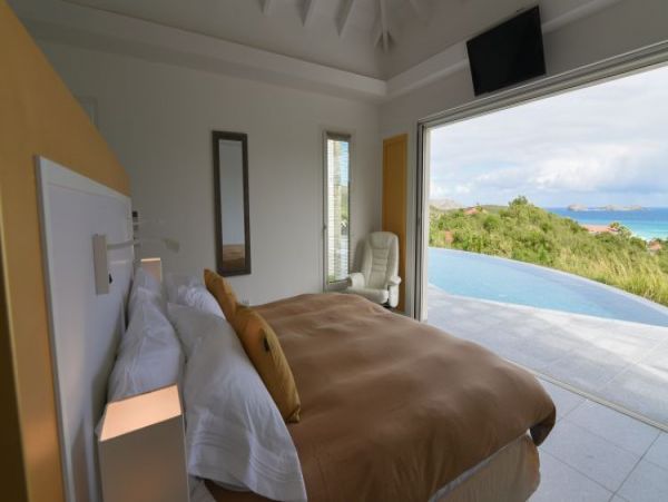 St. Barts Home 964388