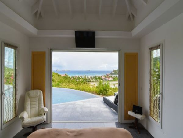 St. Barts Home 964388