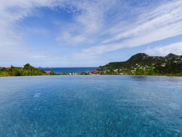 St. Barts Home 964388