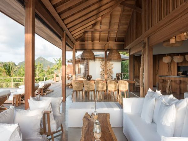 St. Barts Home 964389