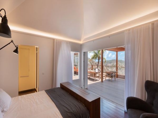 St. Barts Home 964390