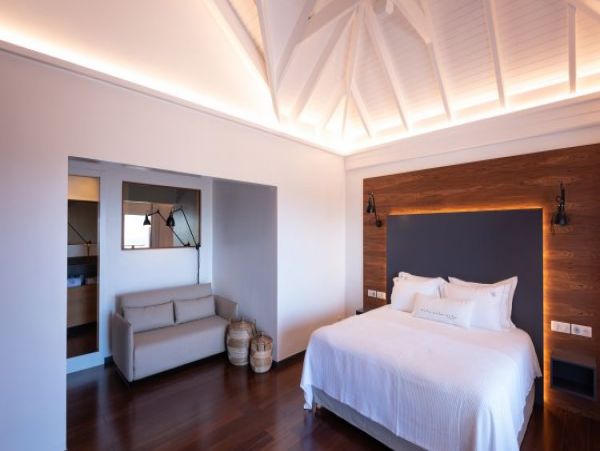 St. Barts Home 964390
