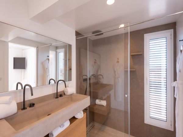 St. Barts Home 964390