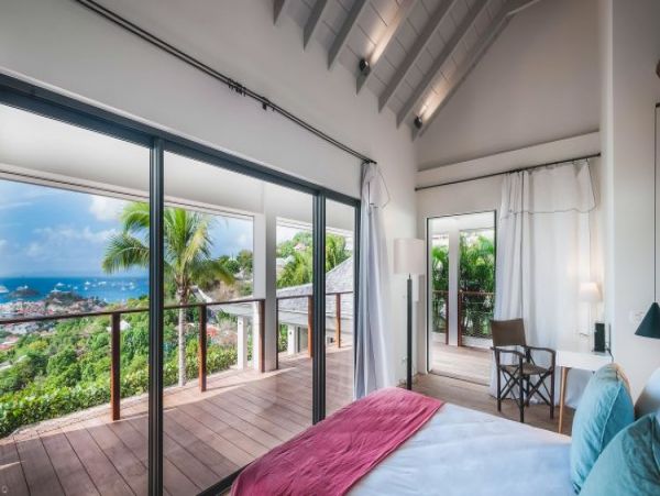 St. Barts Home 964395
