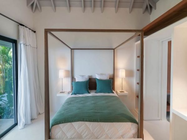 St. Barts Home 964395