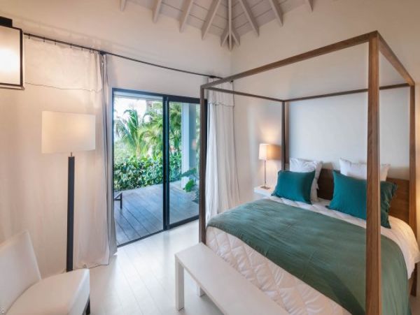 St. Barts Home 964395