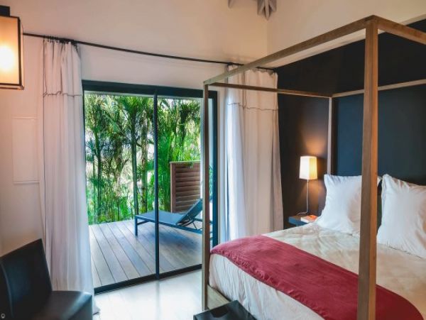 St. Barts Home 964395