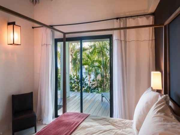 St. Barts Home 964395