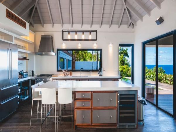 St. Barts Home 964395