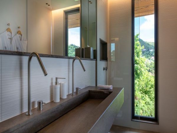 St. Barts Home 964397