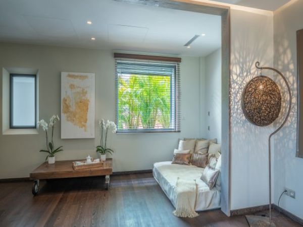 St. Barts Home 964398
