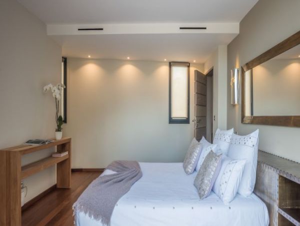 St. Barts Home 964398