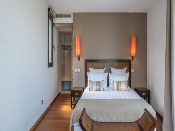 St. Barts Home 964398