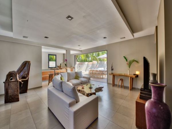 St. Barts Home 964398