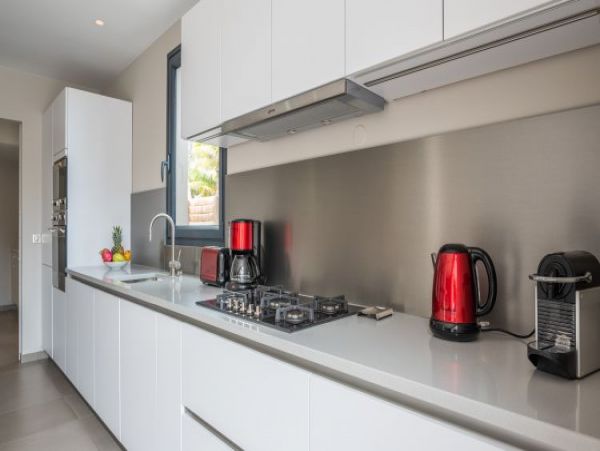 St. Barts Home 964398