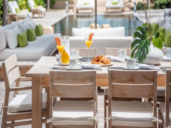 St. Barts Home 964398